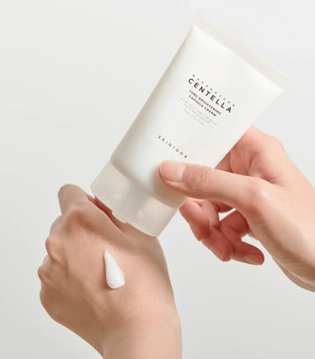 Skin 1004 Centella Tone Brightening Capsule Cream - Image 2