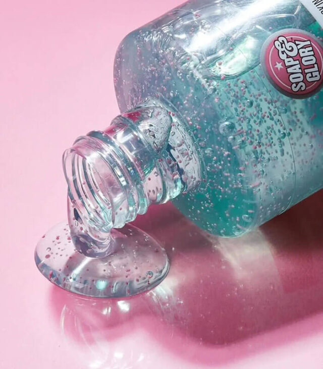Soap & Glory Face Soap & Clarity Vitamin C Facial Wash - Image 3